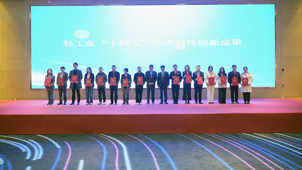 1763107341130190.jpg 72dfe5ecc893e92636c2c0f6953853e0_副本.jpg